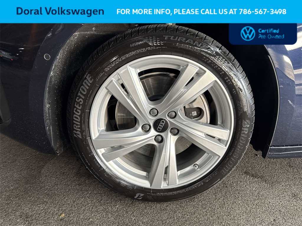 Used 2025 Audi A5 2.0T Premium Plus Sedan image 10