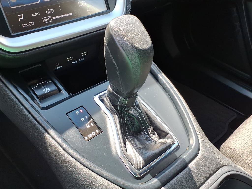Used 2021 Subaru Outback AWD/4WD image 32