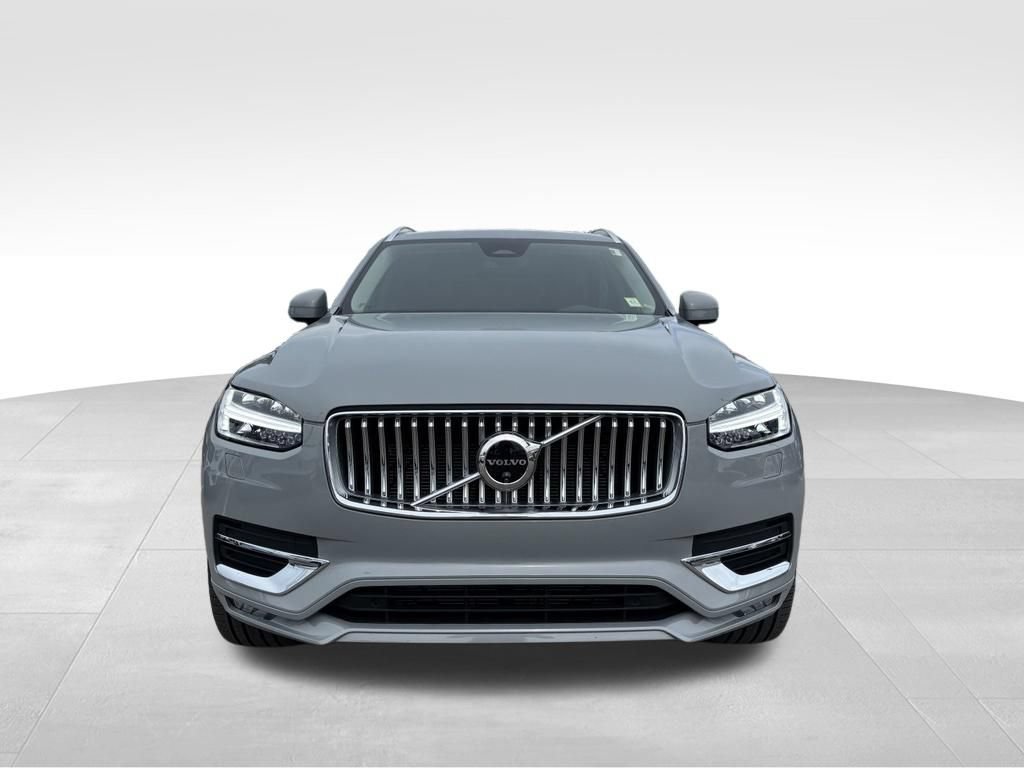 Used 2024 Volvo XC90 B6 Plus AWD/4WD image 5