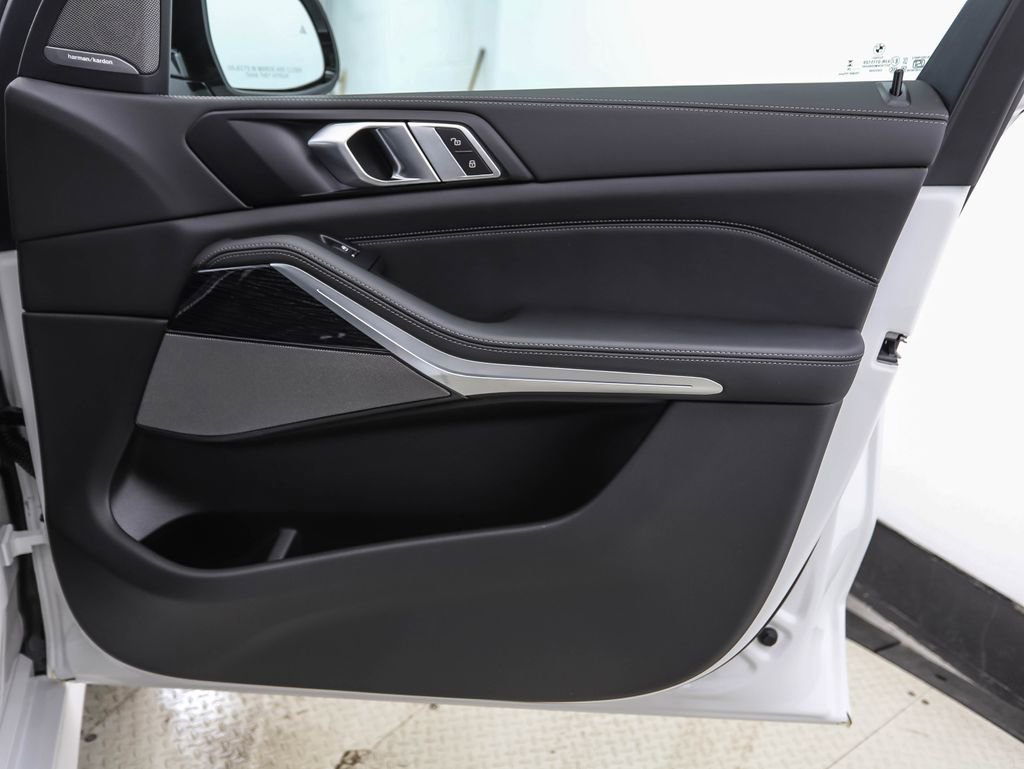 New 2026 BMW X5 xDrive40i image 29