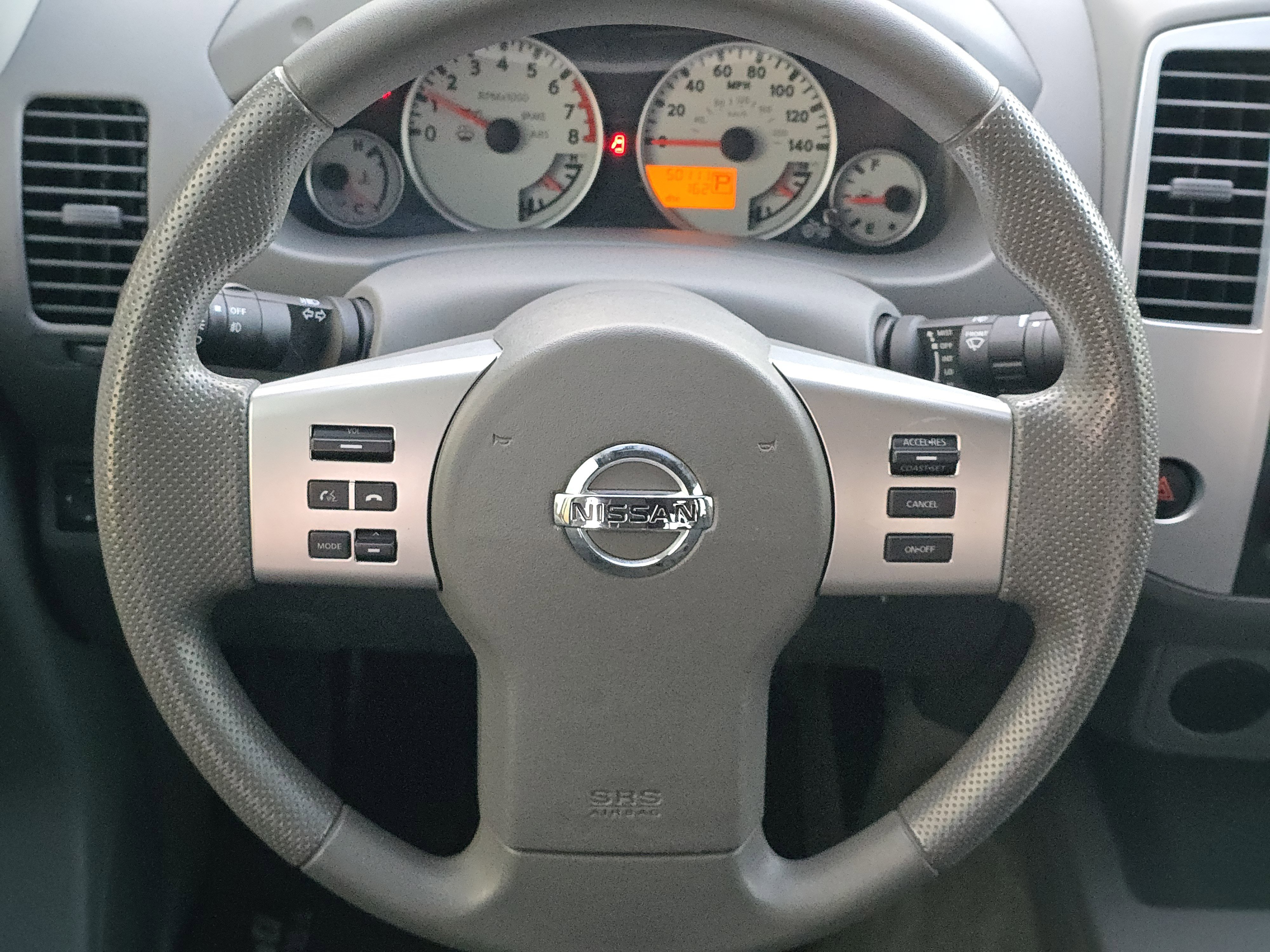 Used 2015 Nissan Frontier Desert Runner image 13