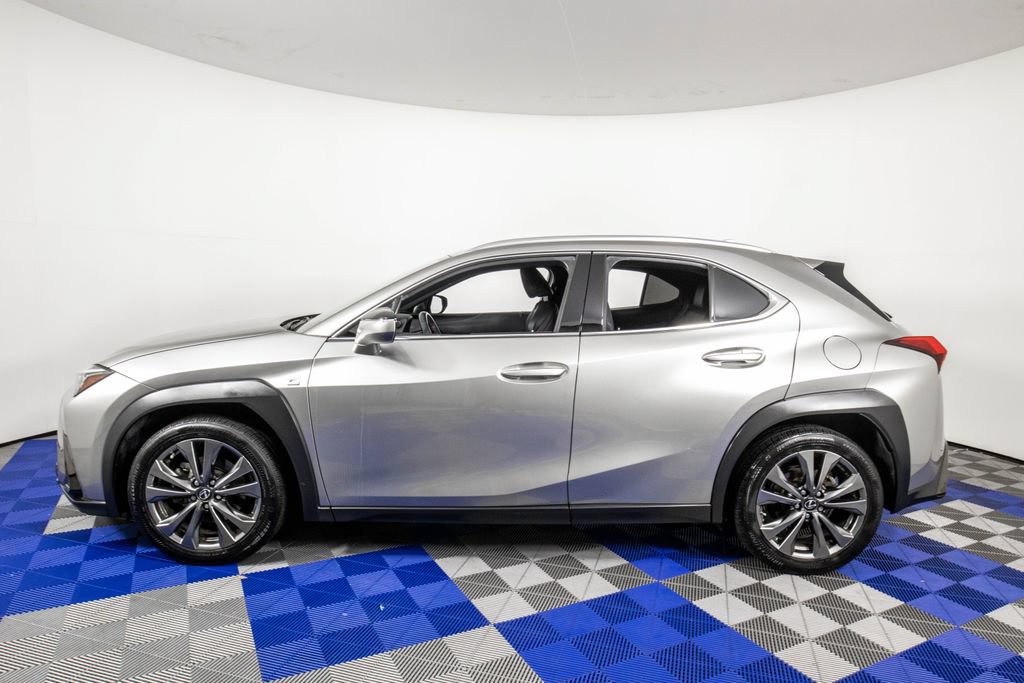Used 2019 Lexus UX 200 F Sport w/ F Sport Premium Package FWD image 9