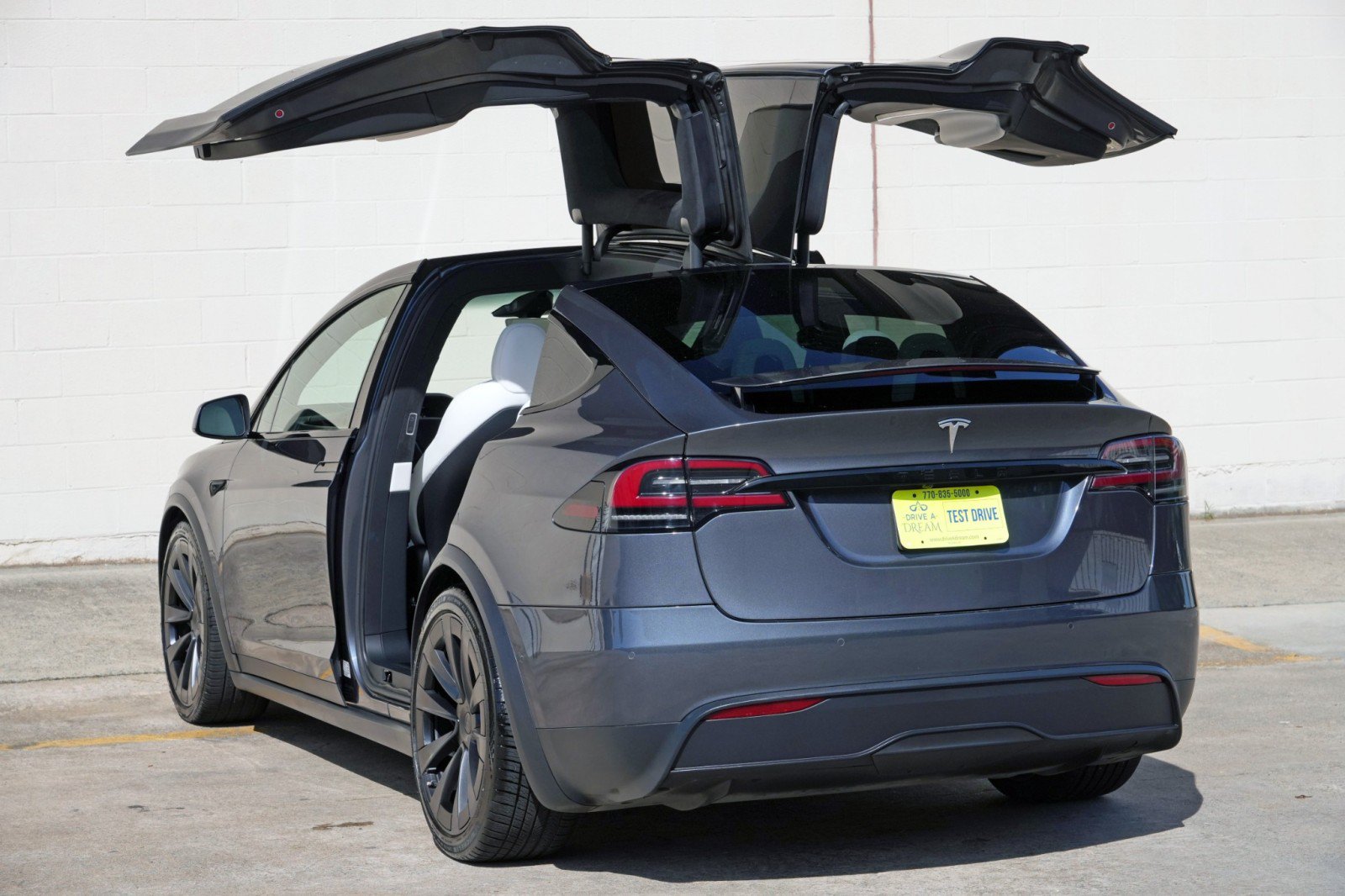 Used 2022 Tesla Model X AWD/4WD image 55