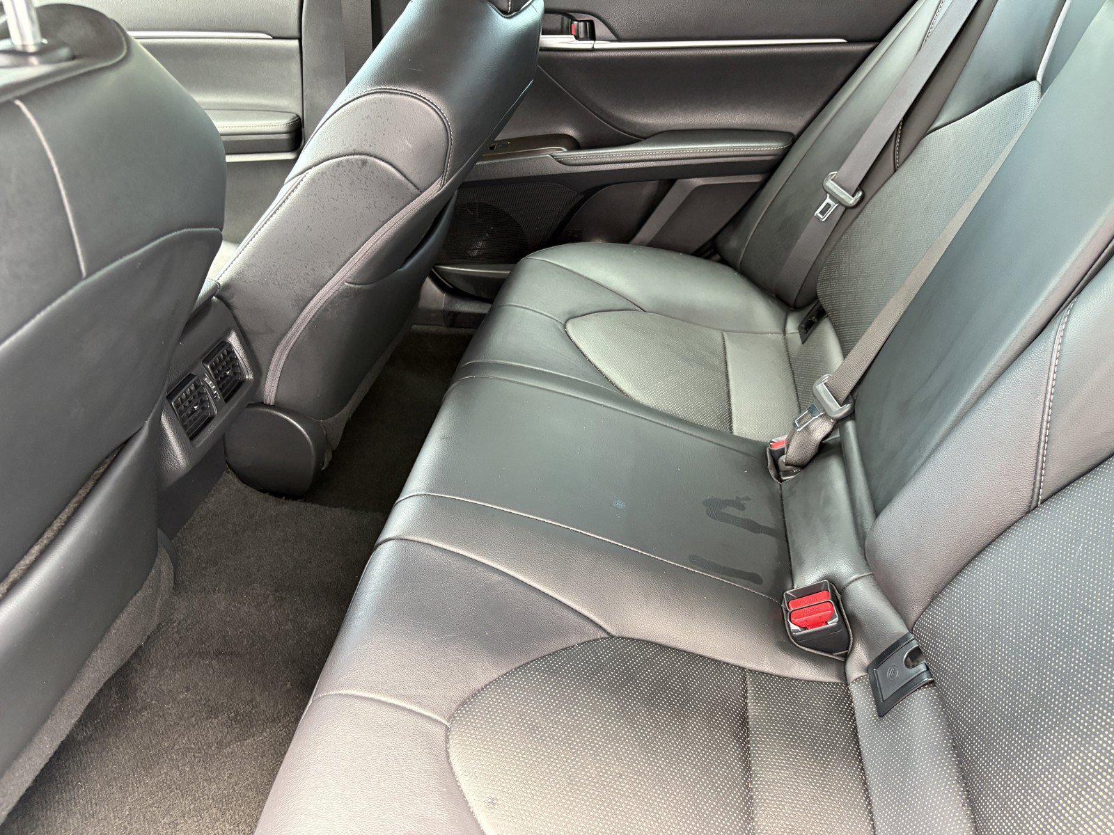 Used 2024 Toyota Camry XSE FWD image 9