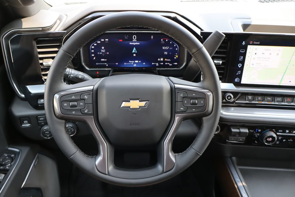 Used 2026 Chevrolet Silverado 3500 High Country w/ High Country Premium Package AWD/4WD image 32