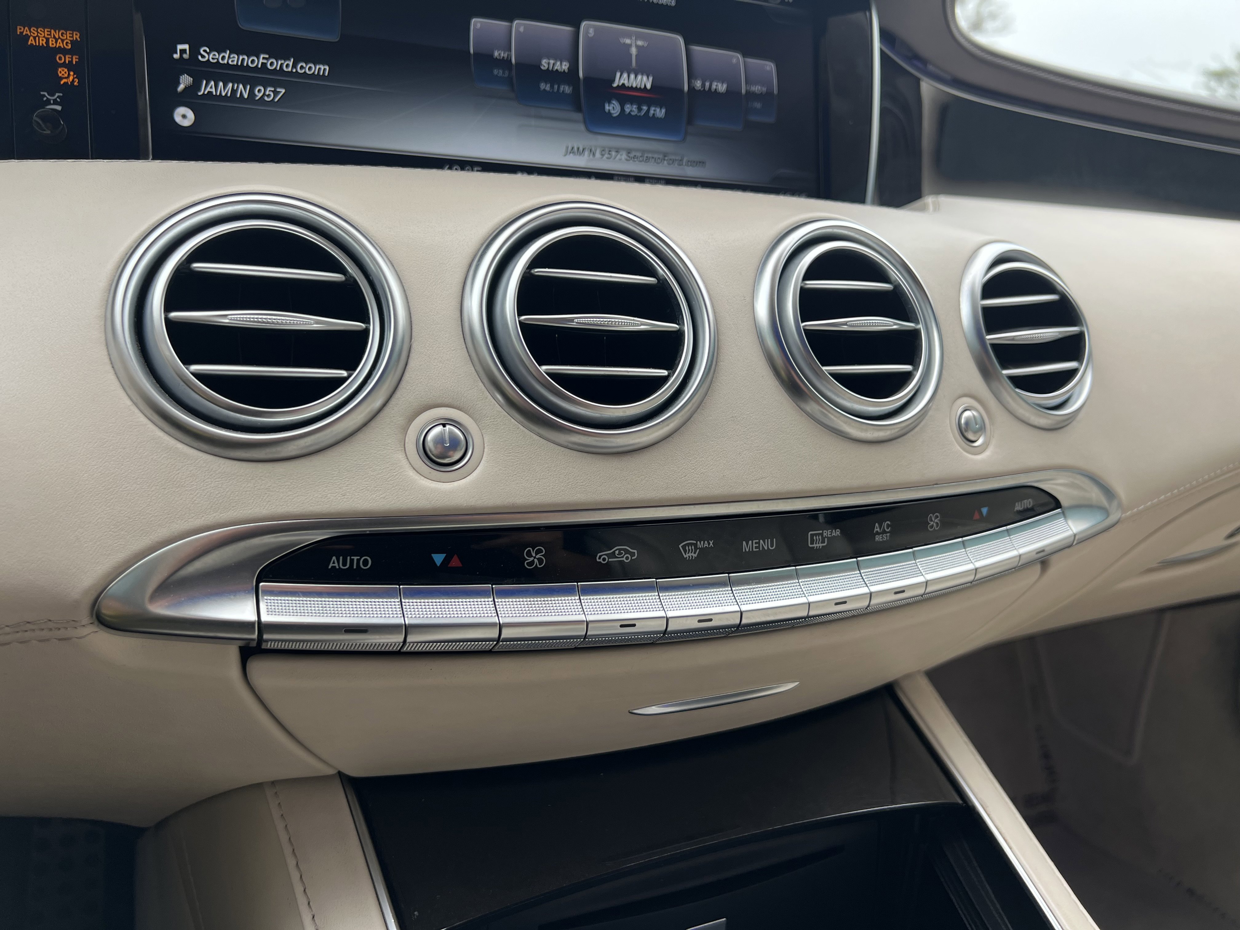 Used 2015 Mercedes-Benz S 550 4MATIC Coupe image 34