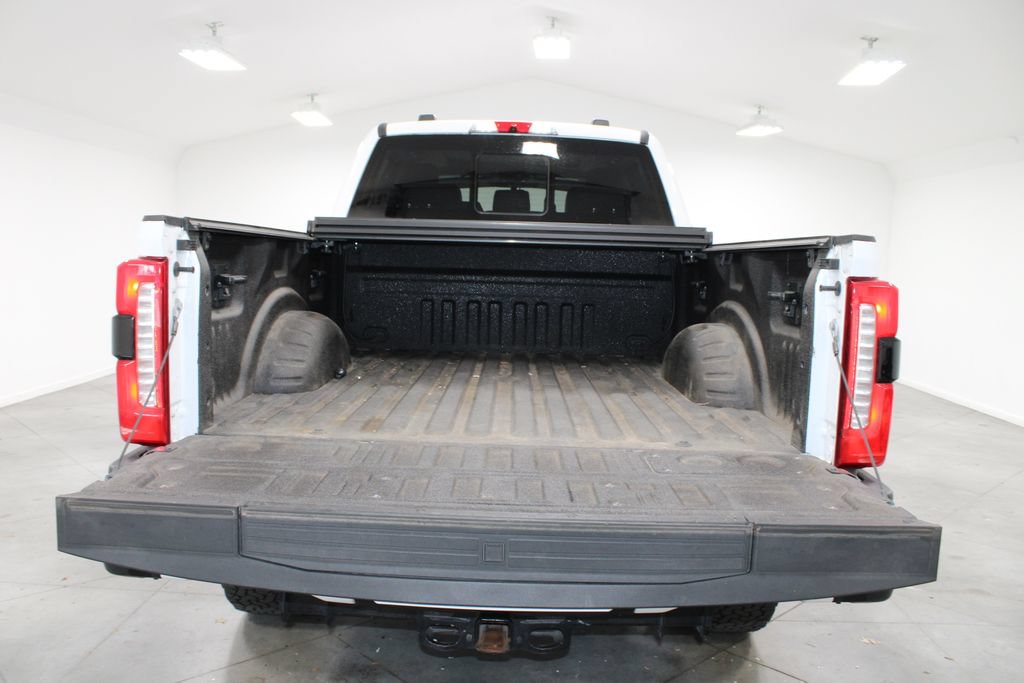 Used 2023 Ford F250 Lariat w/ Lariat Ultimate Package AWD/4WD image 28