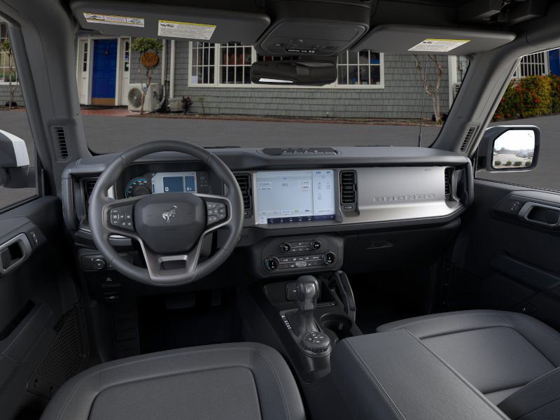 New 2025 Ford Bronco Outer Banks w/ Sasquatch Package image 9