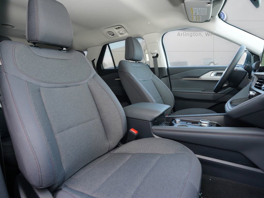 New 2026 Ford Explorer Active image 18