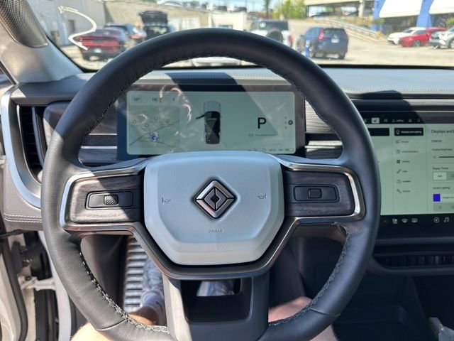 Used 2024 Rivian R1S Adventure AWD/4WD image 7