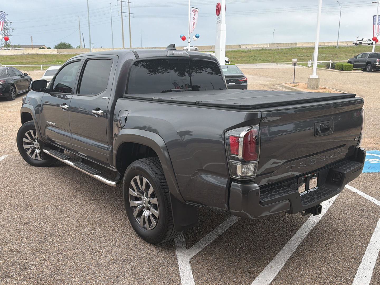 Used 2023 Toyota Tacoma Limited RWD image 5