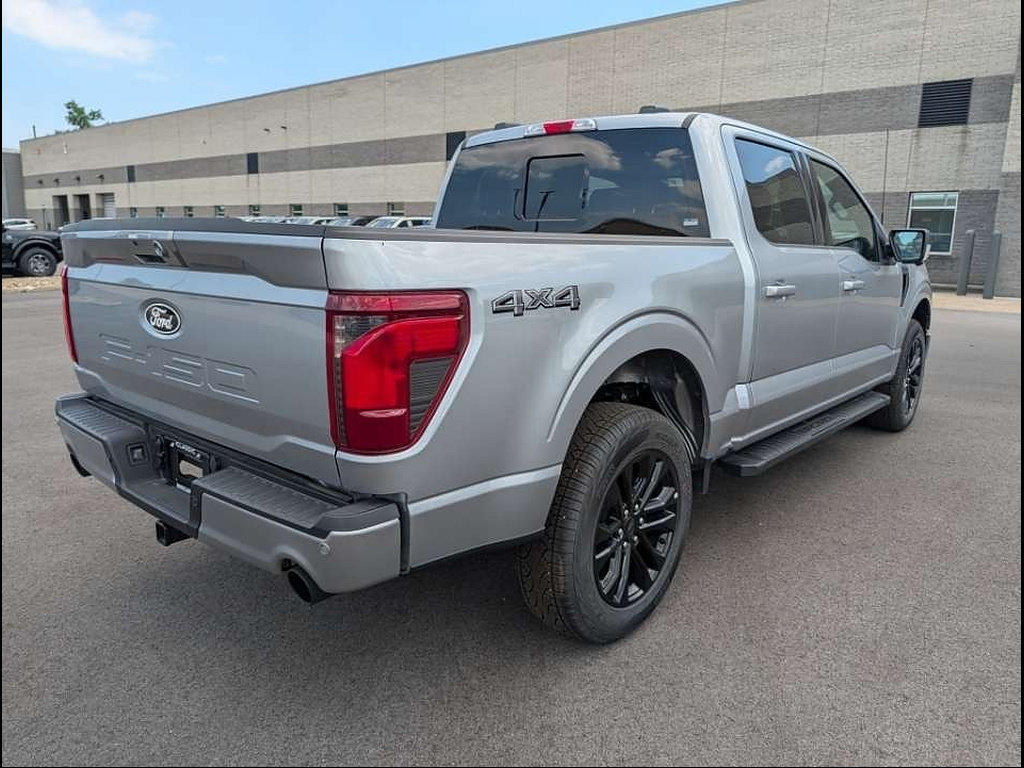 New 2026 Ford F150 XLT w/ Equipment Group 302A MID AWD/4WD image 3