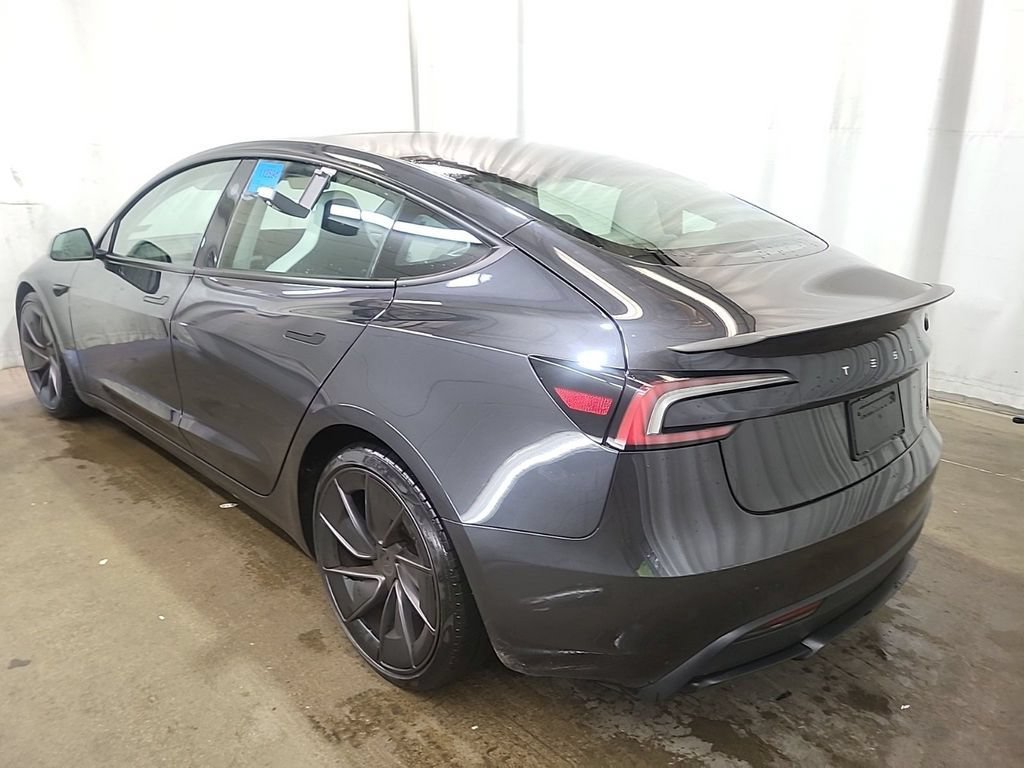 Used 2024 Tesla Model 3 Performance AWD/4WD image 4