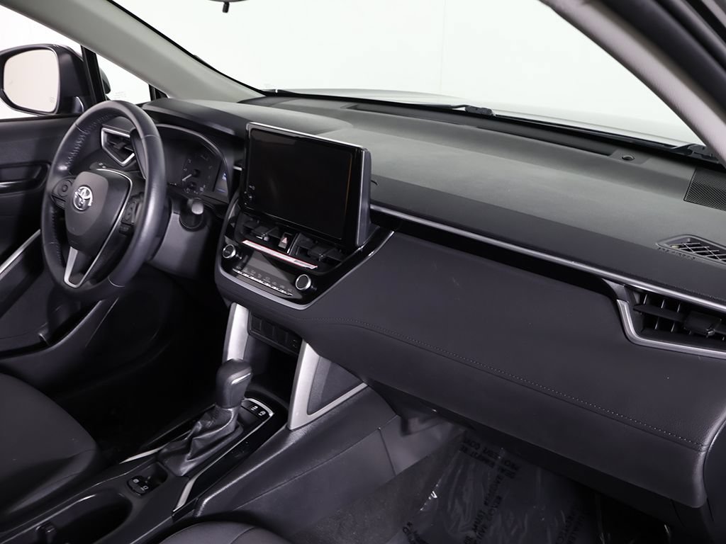 Used 2023 Toyota Corolla Cross LE FWD image 25