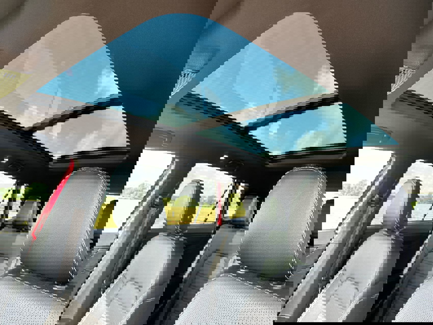 Used 2024 Volkswagen Atlas Cross Sport SEL R-Line image 22