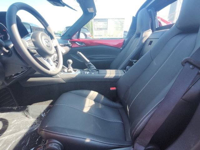 New 2026 MAZDA MX-5 Miata RF Grand Touring RWD image 10