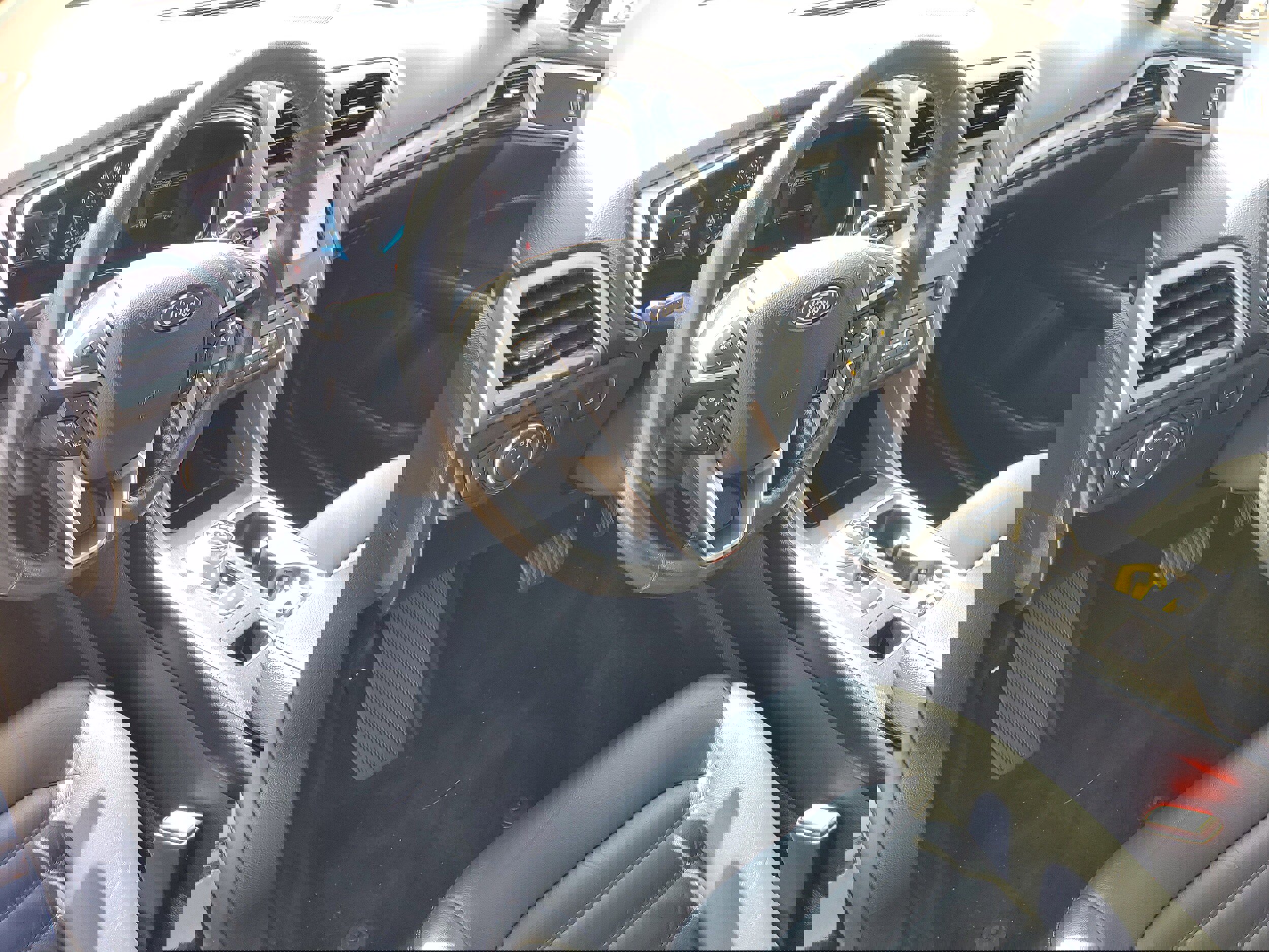 Certified 2017 Ford Fusion SE w/ Fusion SE Technology Package image 21