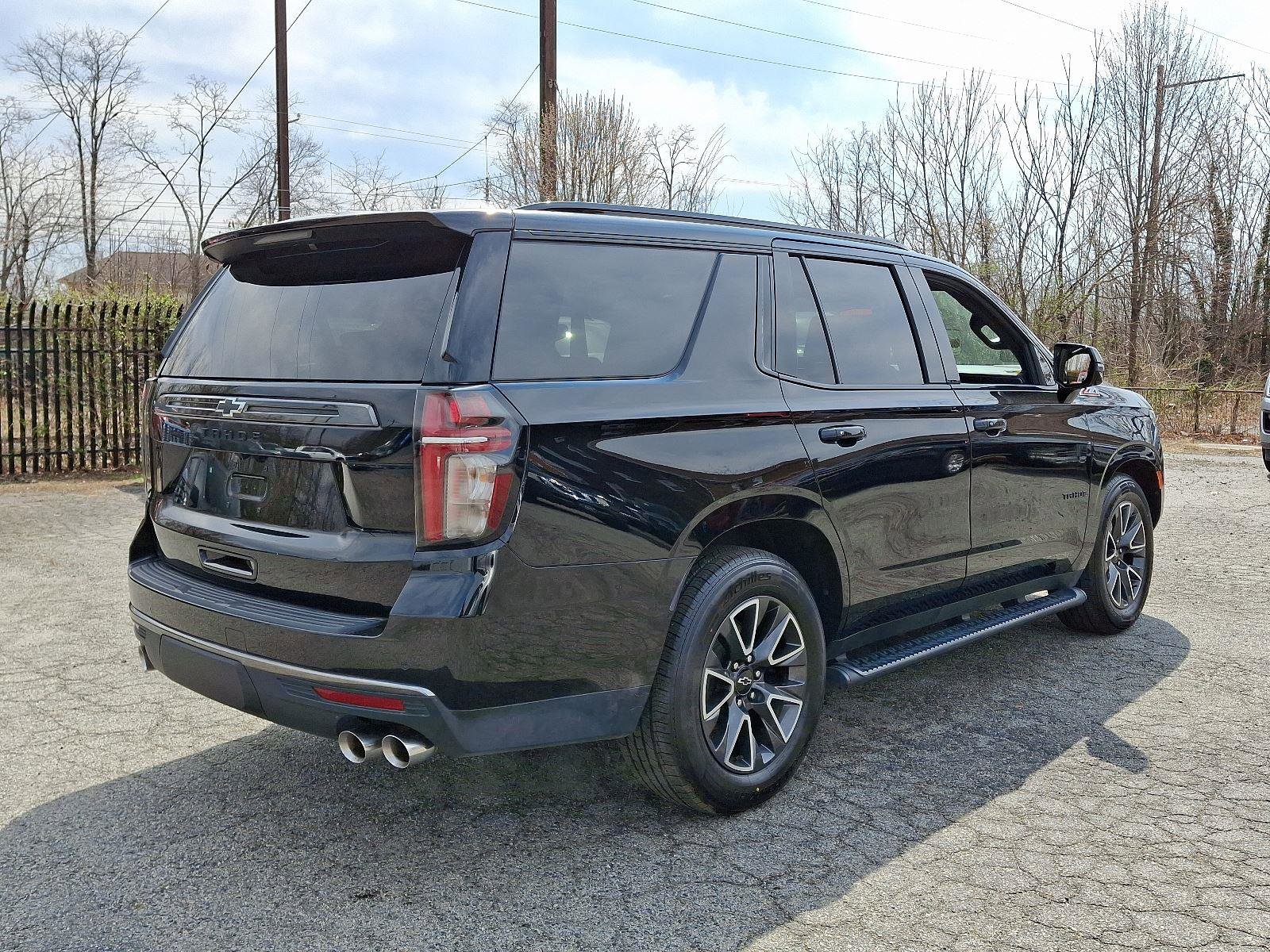 Used 2022 Chevrolet Tahoe Z71 w/ Z71 Off-Road Package image 4