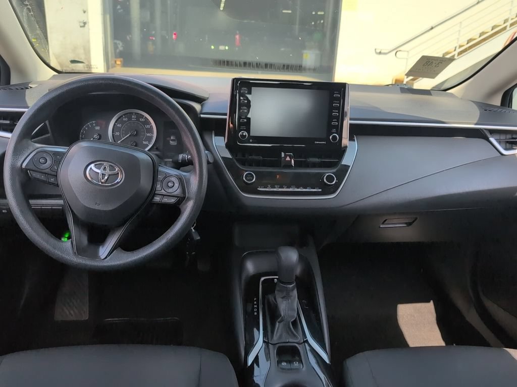 Certified 2021 Toyota Corolla LE FWD image 9