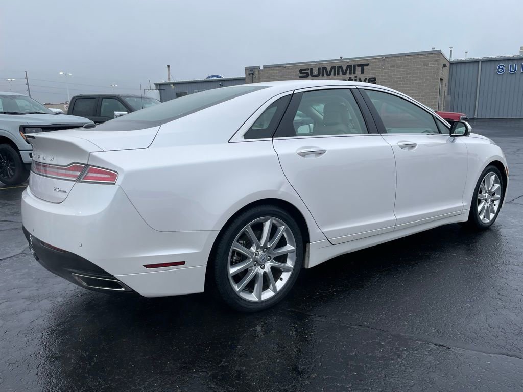 Used 2016 Lincoln MKZ w/ Equipment Group 300A Reserve image 4