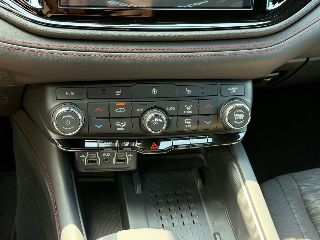 New 2026 Dodge Durango GT w/ Blacktop Package AWD/4WD image 16