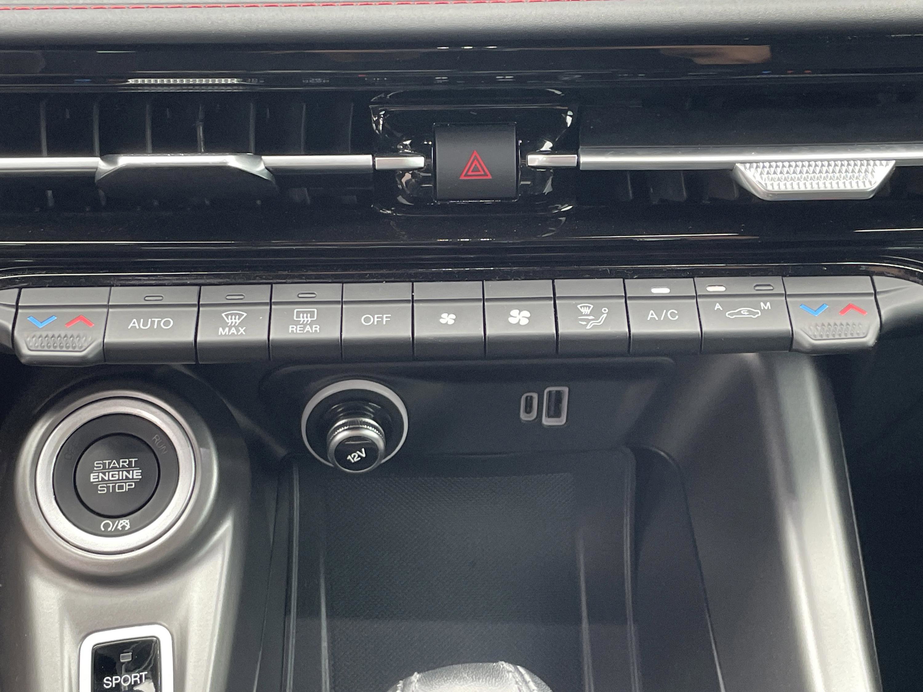 Used 2024 Dodge Hornet R/T image 27