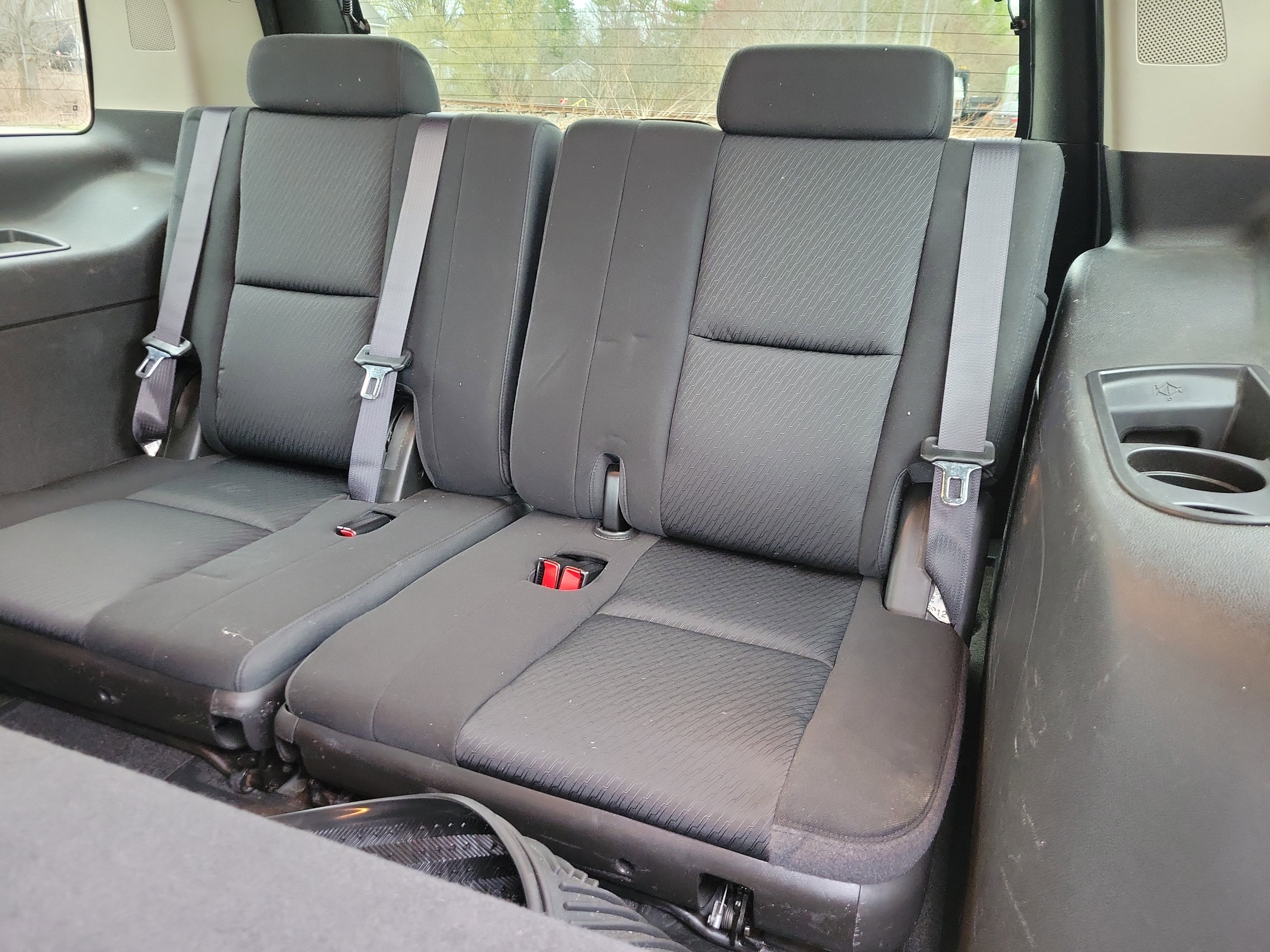 Used 2013 GMC Yukon SLE AWD/4WD image 17