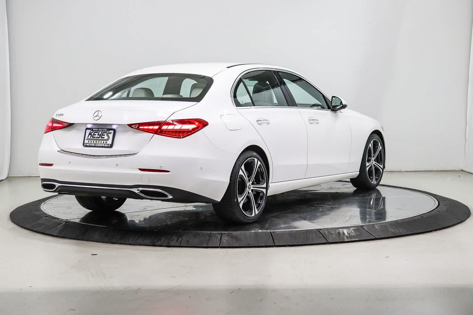 Certified 2024 Mercedes-Benz C 300 Sedan image 4