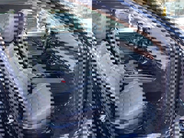 Used 2025 Lincoln Corsair Grand Touring image 21