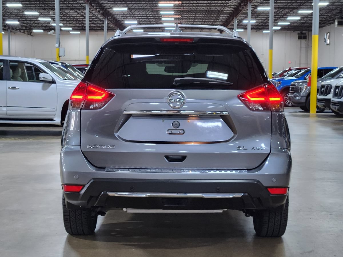 Used 2020 Nissan Rogue SL AWD/4WD image 10