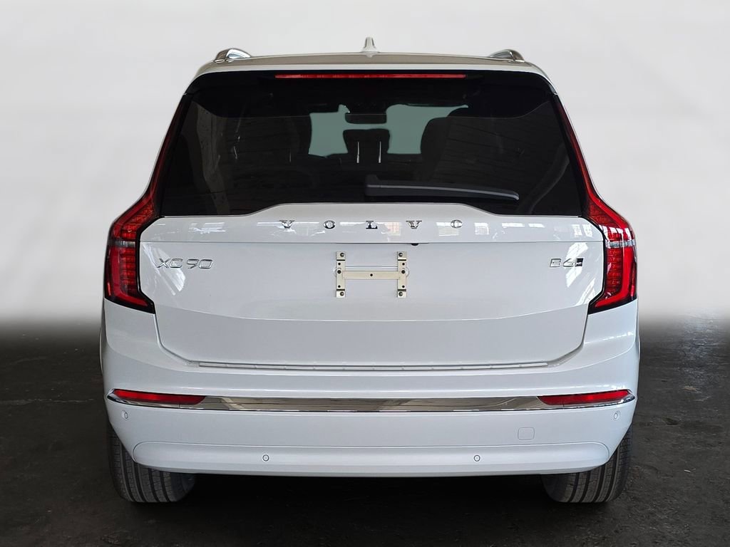 New 2026 Volvo XC90 B6 Plus w/ Protection Package Premier image 6