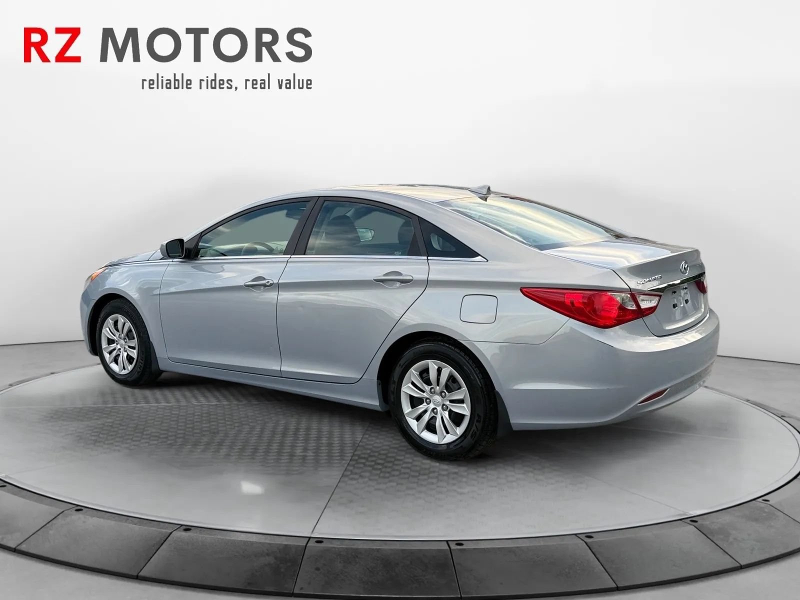 Used 2012 Hyundai Sonata GLS FWD image 7
