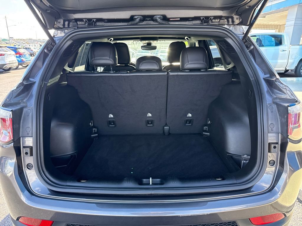 Used 2023 Jeep Compass Latitude image 26