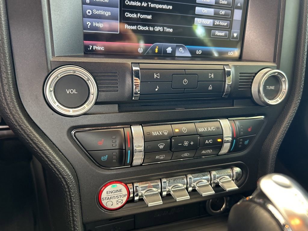 Used 2015 Ford Mustang GT Premium RWD image 35