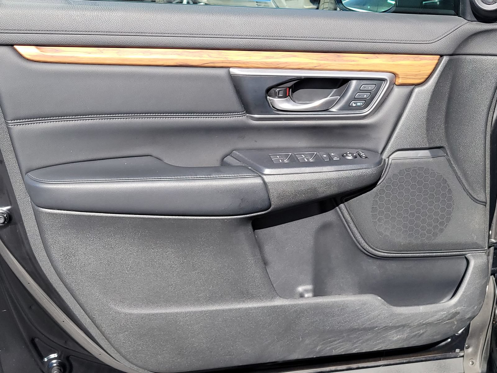 Used 2019 Honda CR-V EX-L image 7