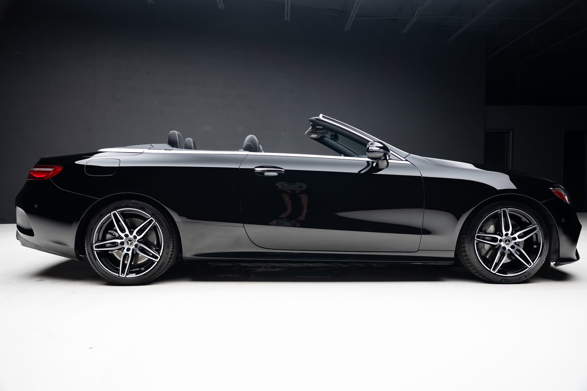 Used 2019 Mercedes-Benz E 450 Cabriolet image 38