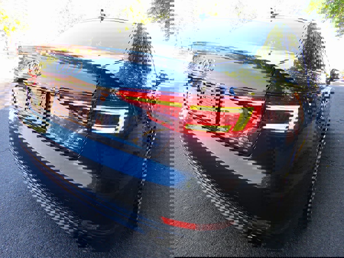 Used 2017 Audi A4 2.0T Premium Plus w/ Premium Plus Package image 7