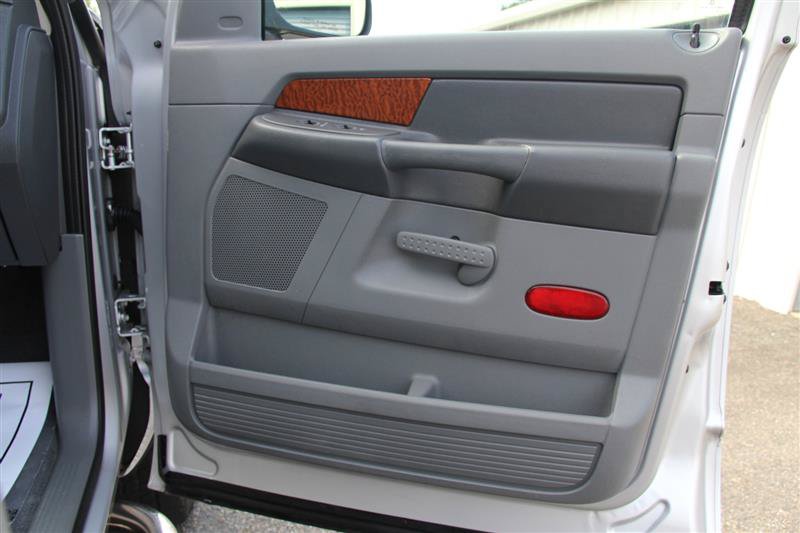Used 2006 Dodge Ram 1500 Truck SLT AWD/4WD image 17