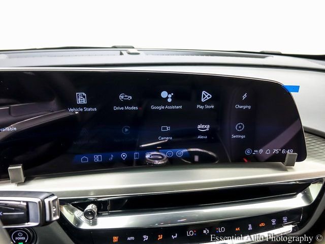 New 2025 Cadillac Lyriq Luxury w/ LPO, Floor Liner Package image 14