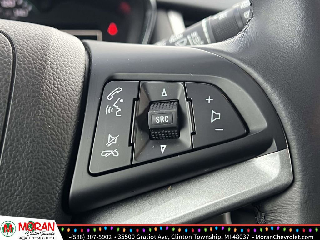 Certified 2022 Chevrolet Trax LT w/ LT Convenience Package image 22