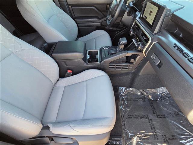 Certified 2025 Toyota Tacoma SR5 image 19