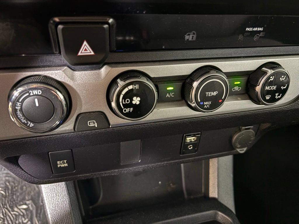Used 2018 Toyota Tacoma SR w/ SR Convenience Package AWD/4WD image 28