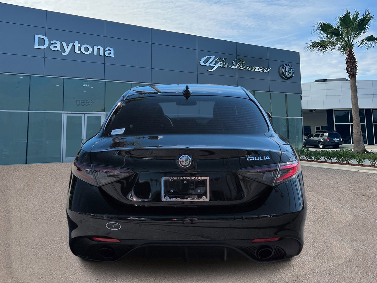 New 2026 Alfa Romeo Giulia w/ Driving Assist Package RWD image 4