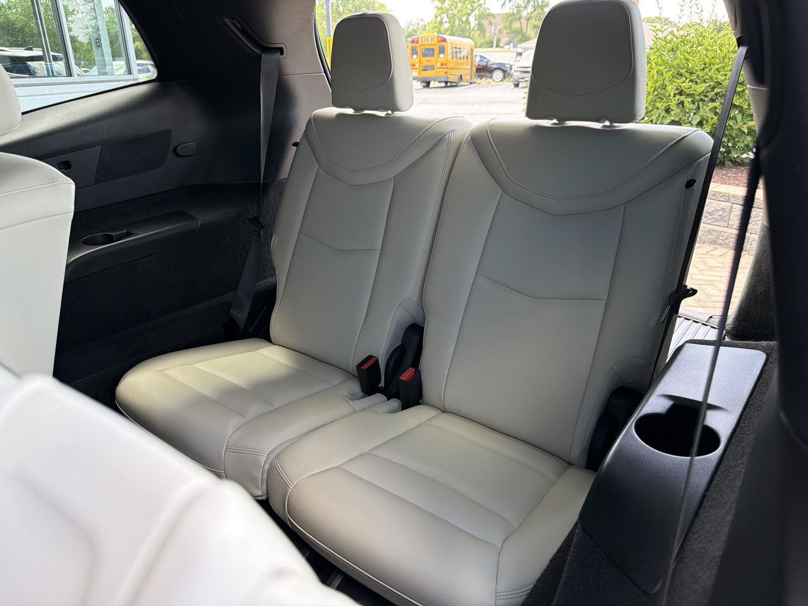Used 2024 Cadillac XT6 Sport w/ Technology Package AWD/4WD image 47