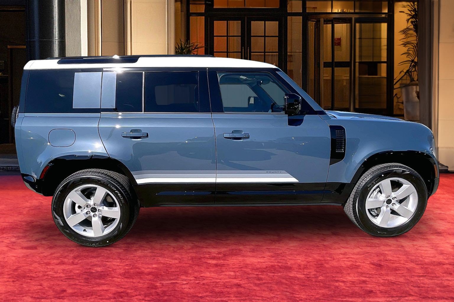 New 2026 Land Rover Defender 110 S AWD/4WD image 6