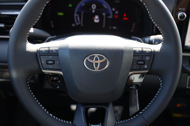 New 2026 Toyota Camry SE w/ Multimedia Upgrade Package FWD image 27