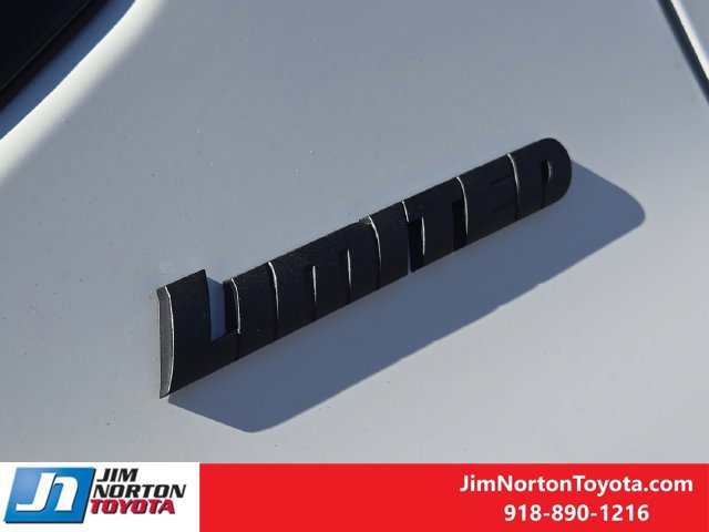 New 2026 Toyota Tundra Limited w/ TRD Off-Road Package AWD/4WD image 8