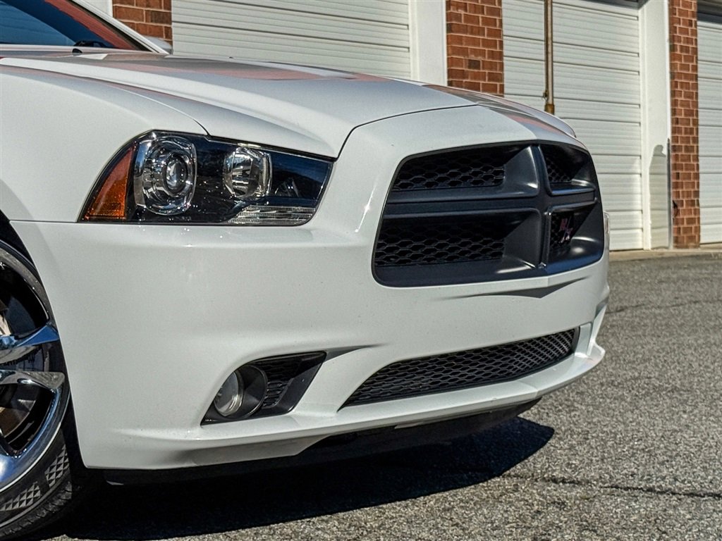 Used 2014 Dodge Charger R/T image 30