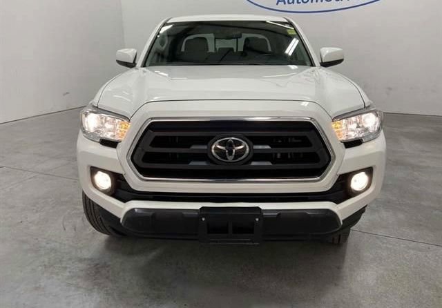 Used 2022 Toyota Tacoma SR5 image 9