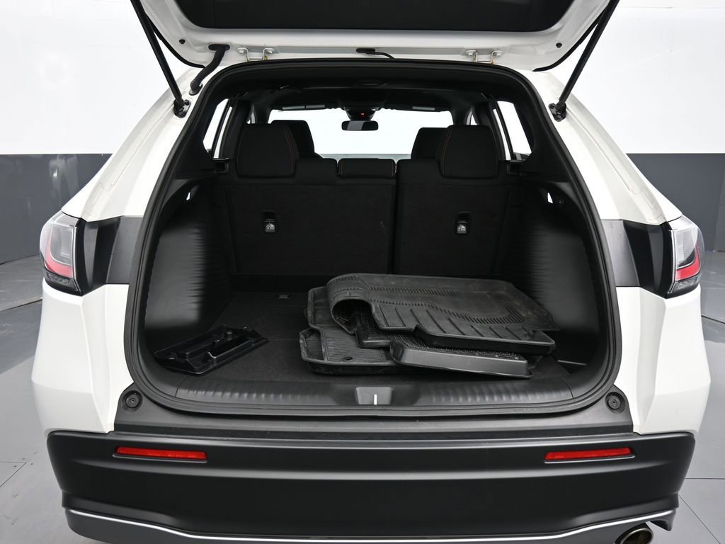 Certified 2023 Honda HR-V Sport image 35